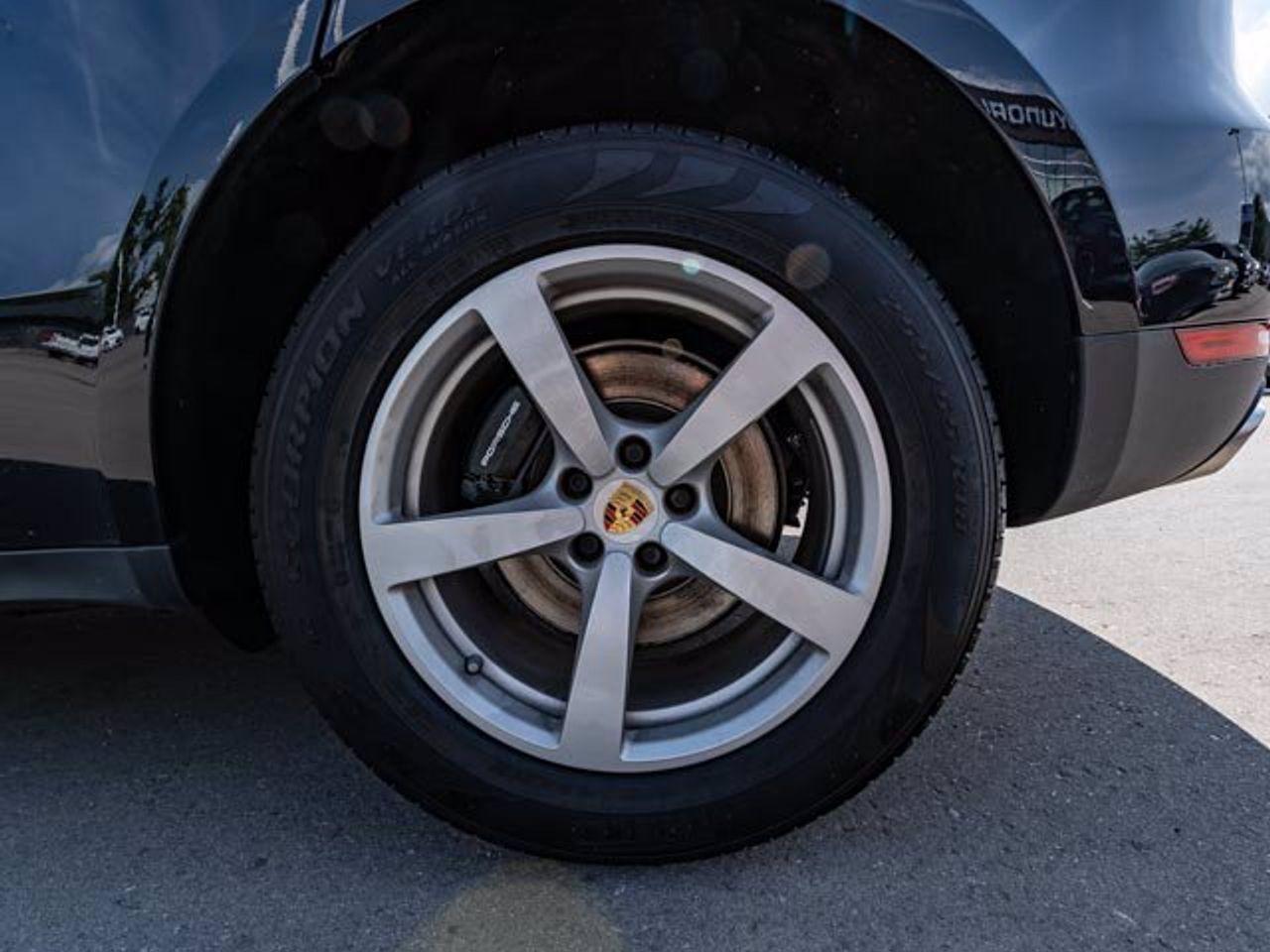 2018 Porsche Macan GTS-4
