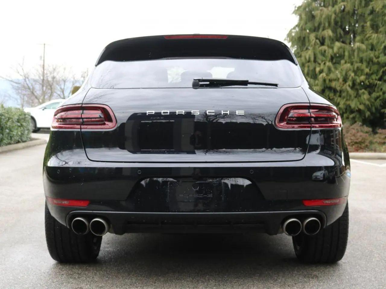 2018 Porsche Macan S-4