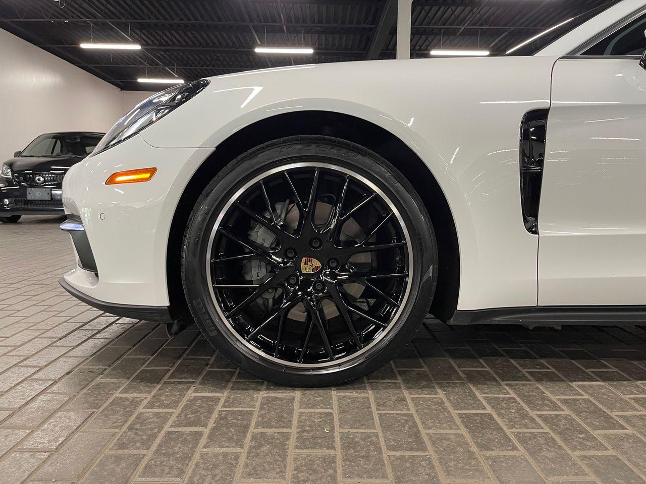 2018 Porsche Panamera 4S-3