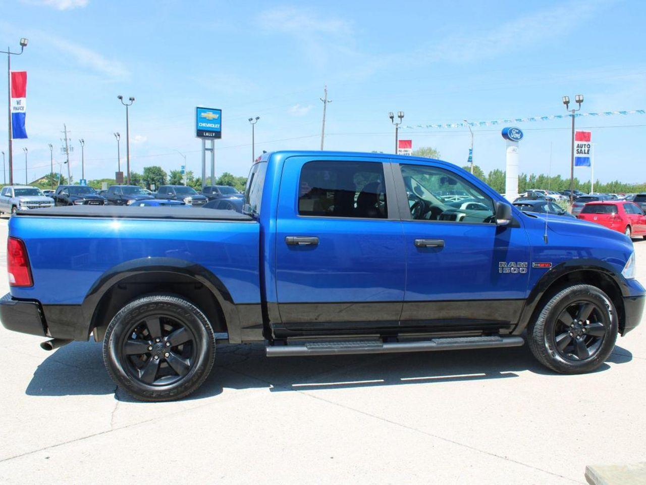 2018 Ram 1500 Outdoorsman-3