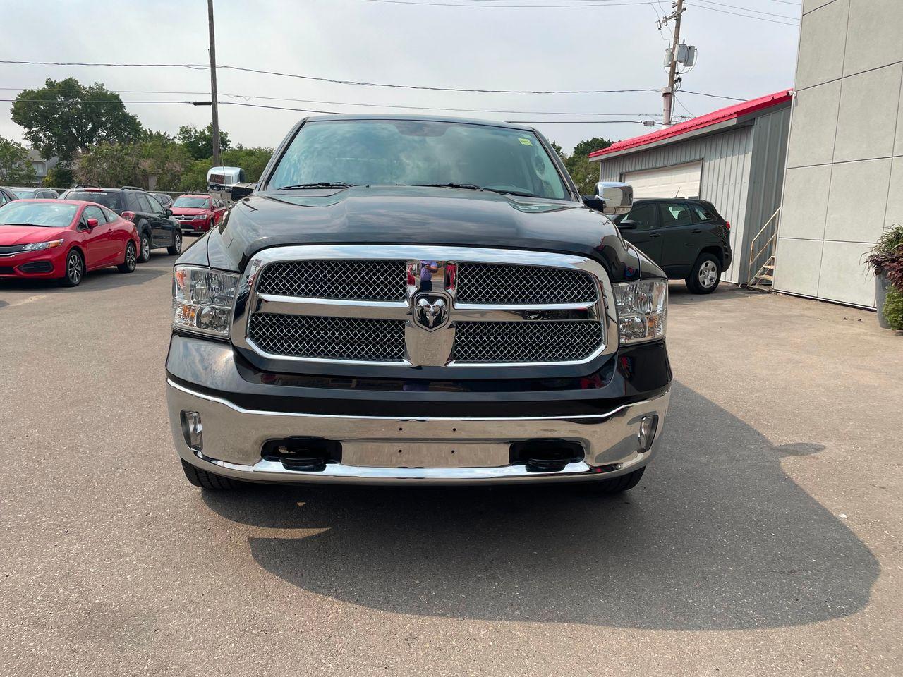 2018 Ram 1500 SLT-2