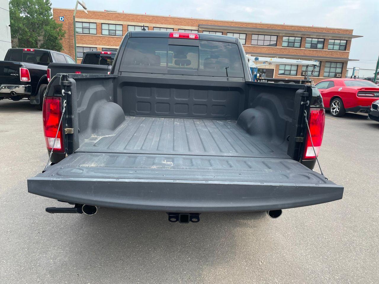 2018 Ram 1500 SLT-4