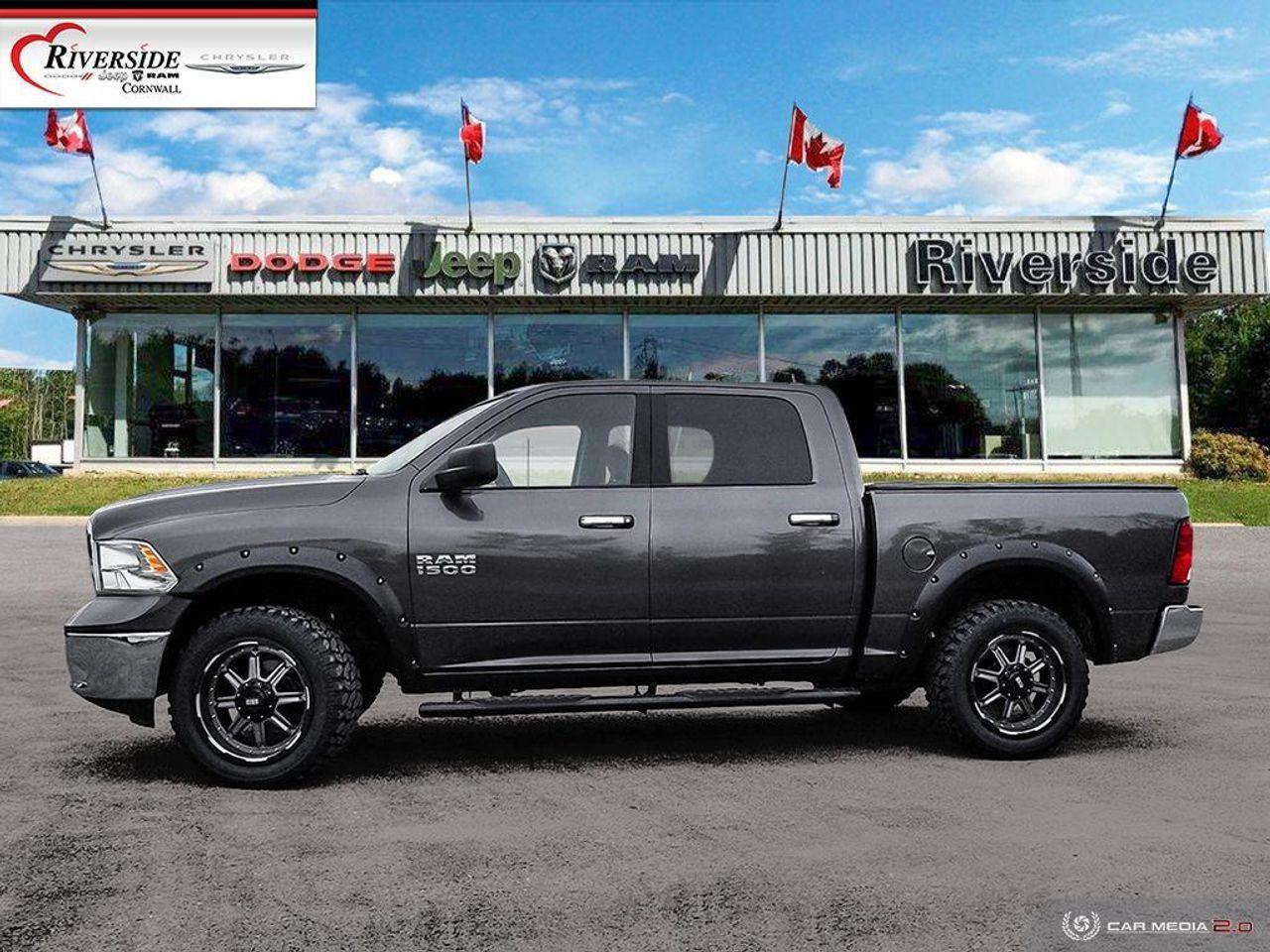 2018 Ram 1500 SLT-2