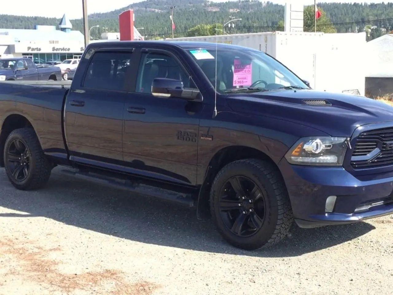 2018 Ram 1500 Sport-1