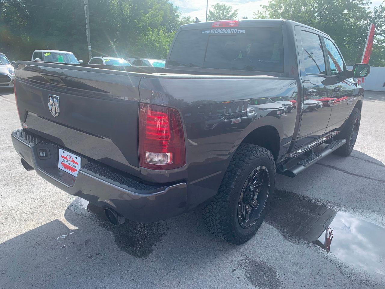 2018 Ram 1500 Sport-4