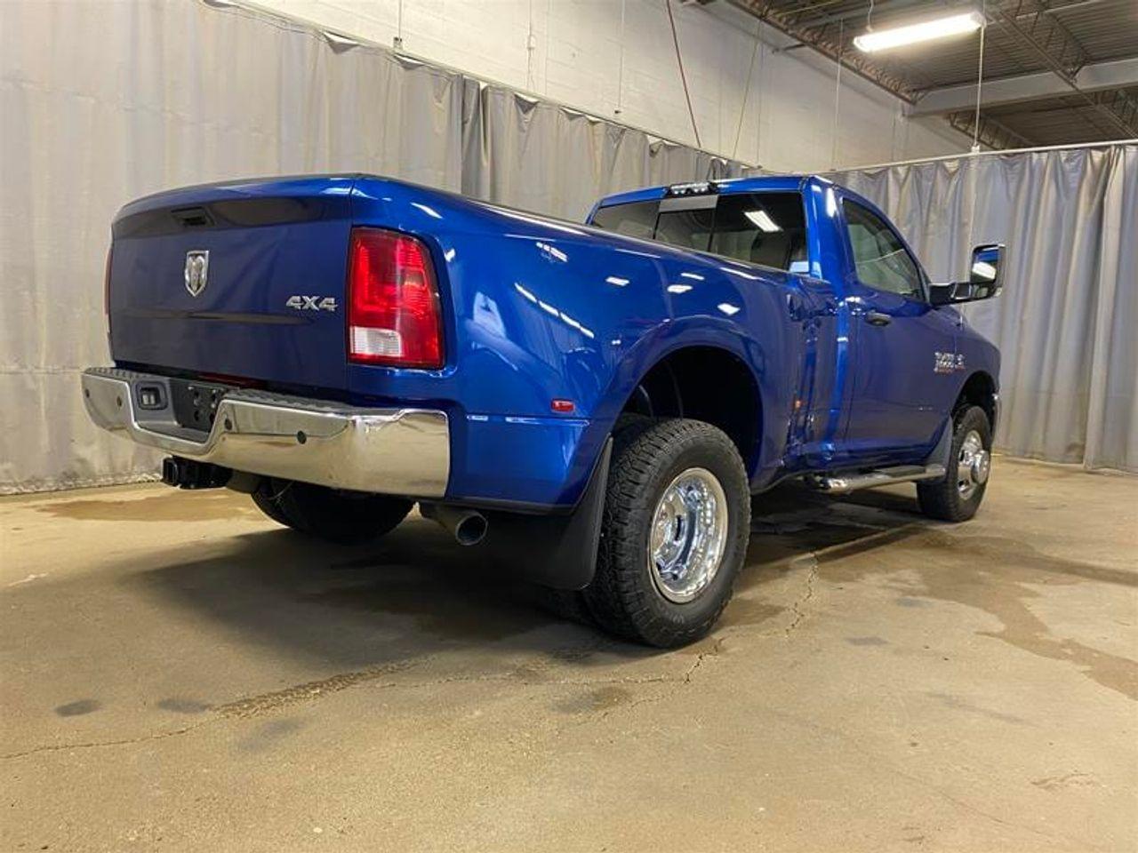 2018 Ram 3500 SLT-2
