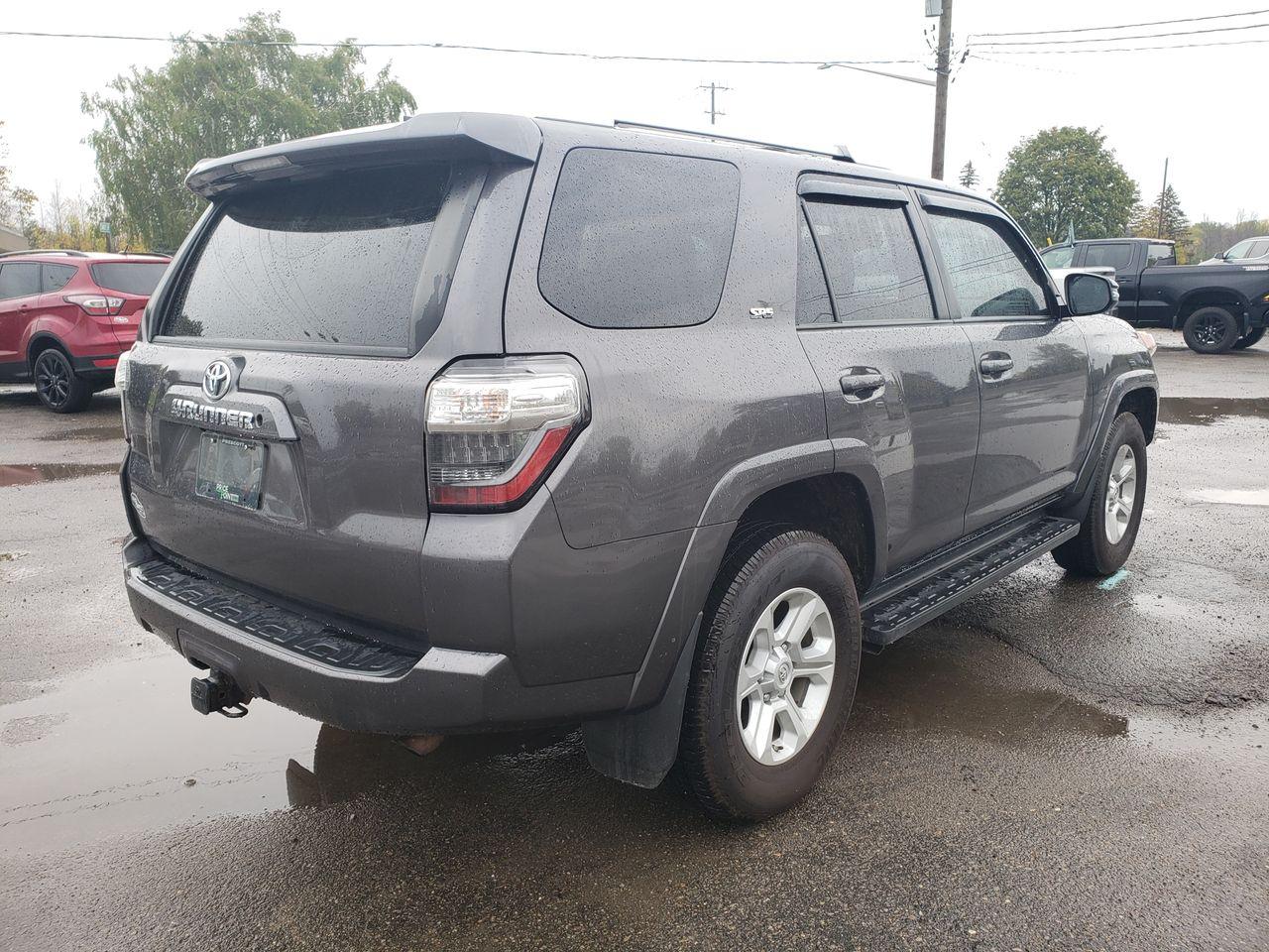 2018 Toyota 4Runner SR5-4
