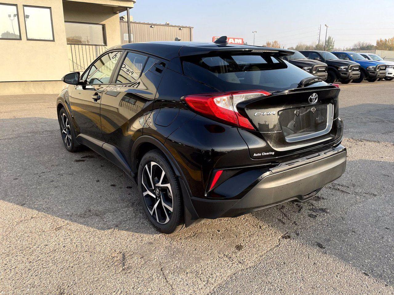 2018 Toyota CH-R XLE-2