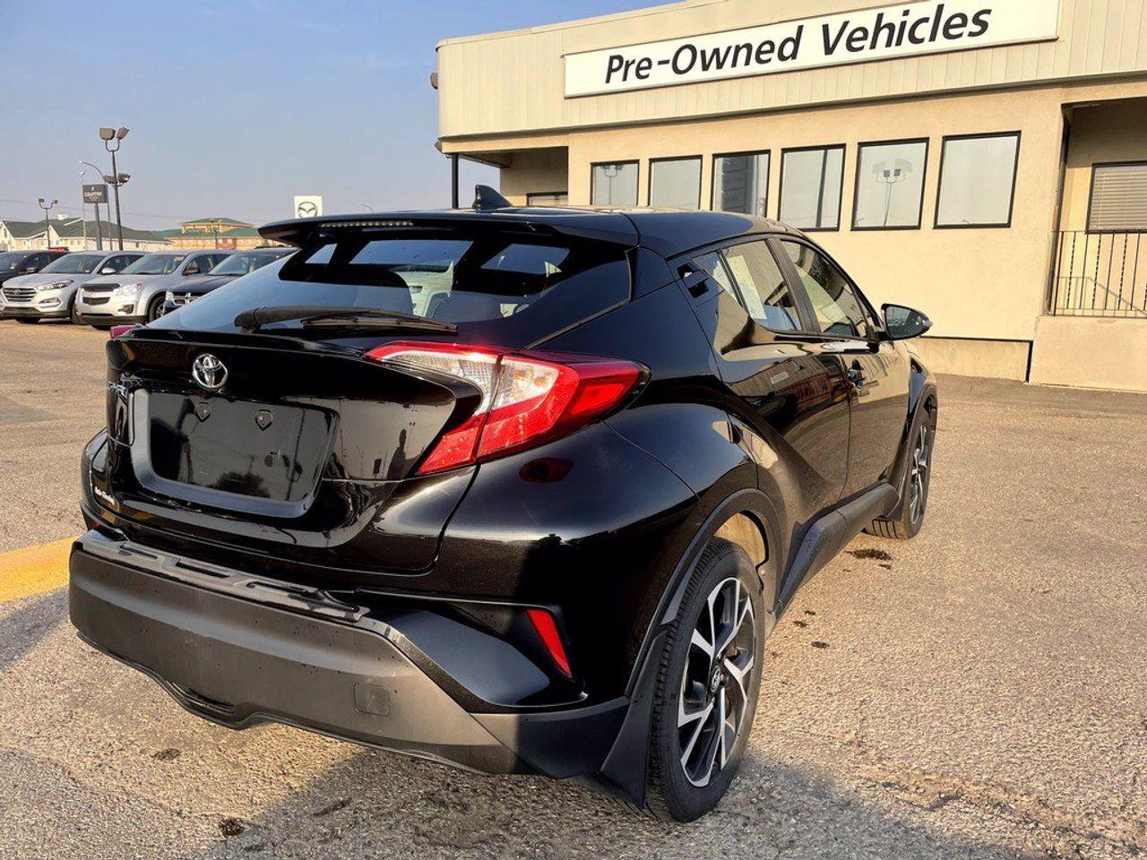 2018 Toyota CH-R XLE-4