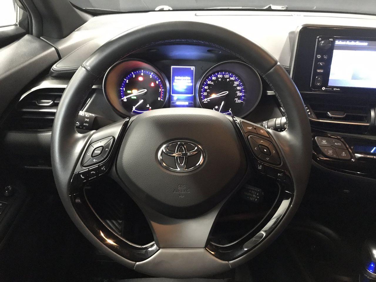 2018 Toyota CH-R XLE-3