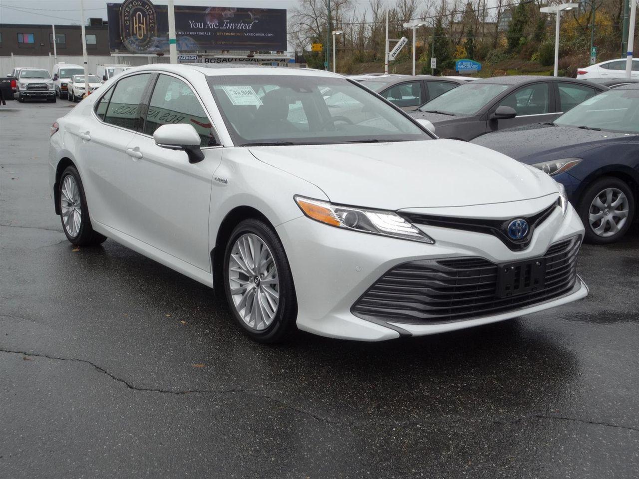 2018 Toyota Camry Hybrid LE-2
