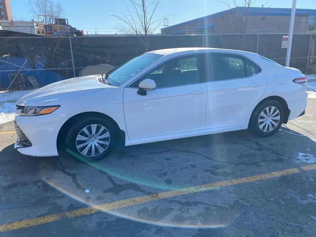 2018 Toyota Camry LE-3