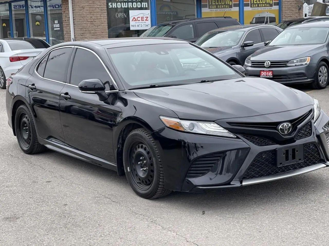 2018 Toyota Camry XSE-2