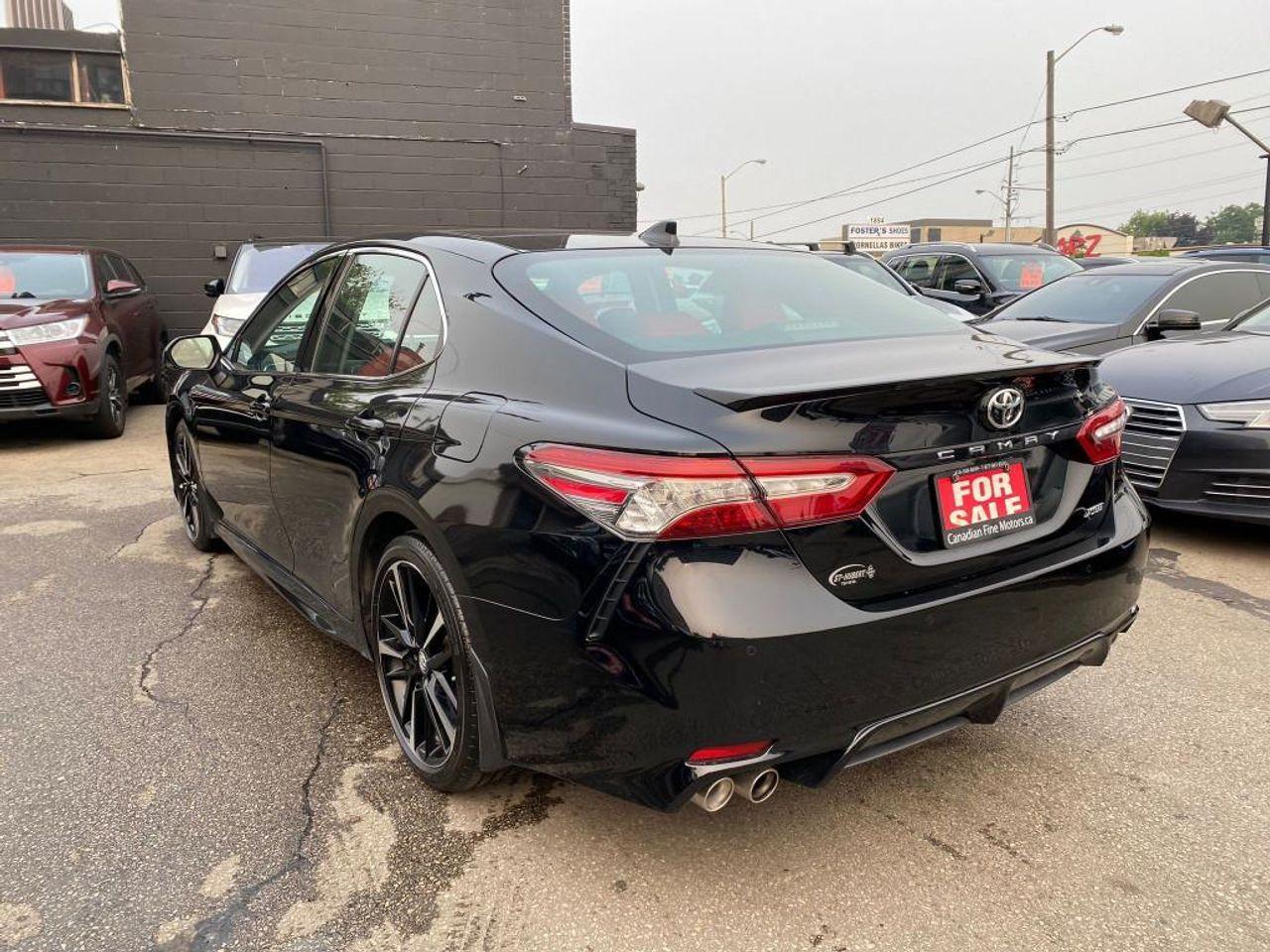 2018 Toyota Camry XSE-2