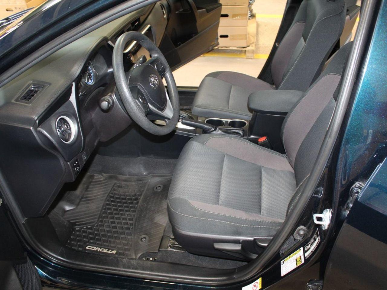 2018 Toyota Corolla LE-3
