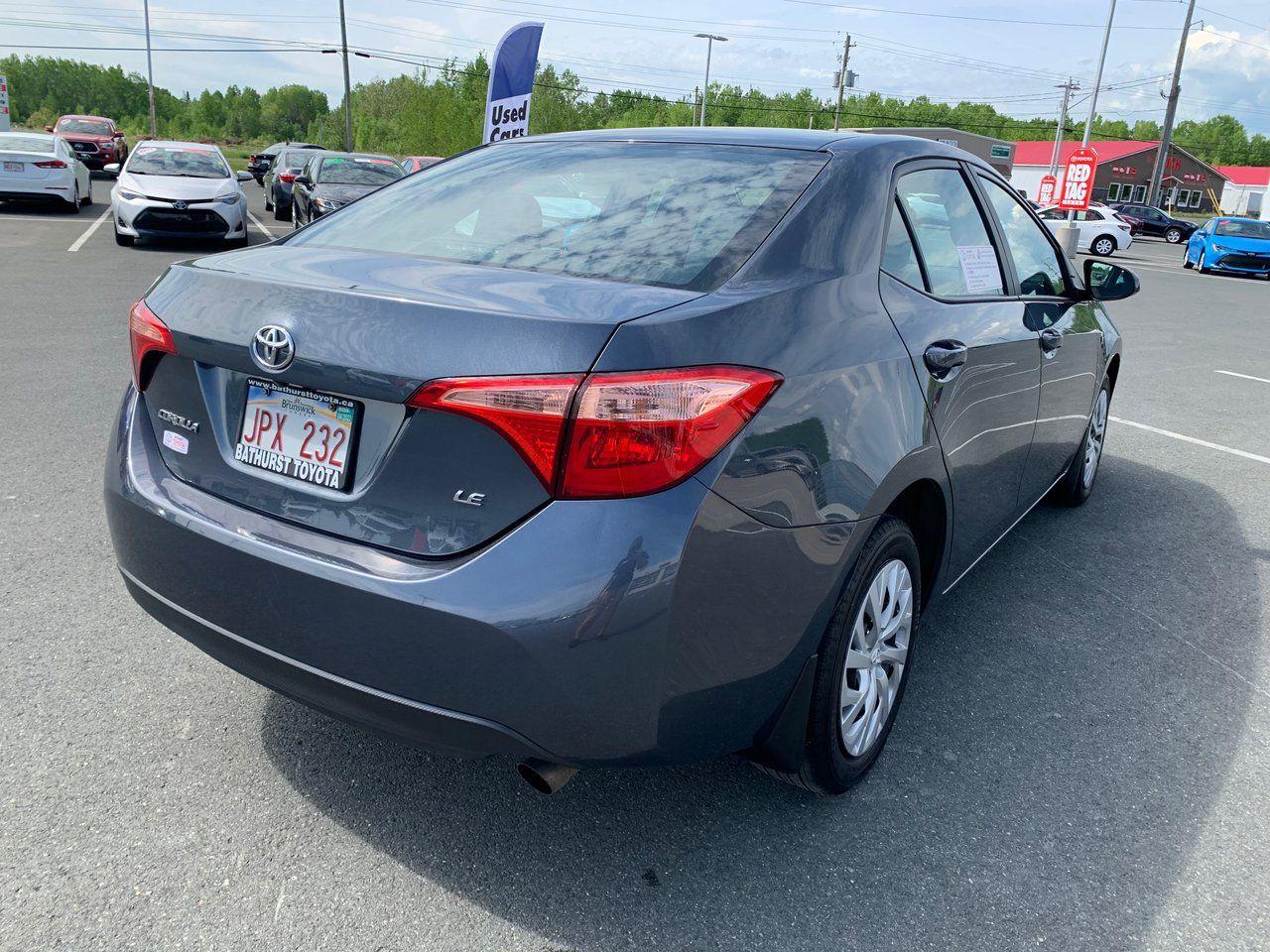 2018 Toyota Corolla LE-4