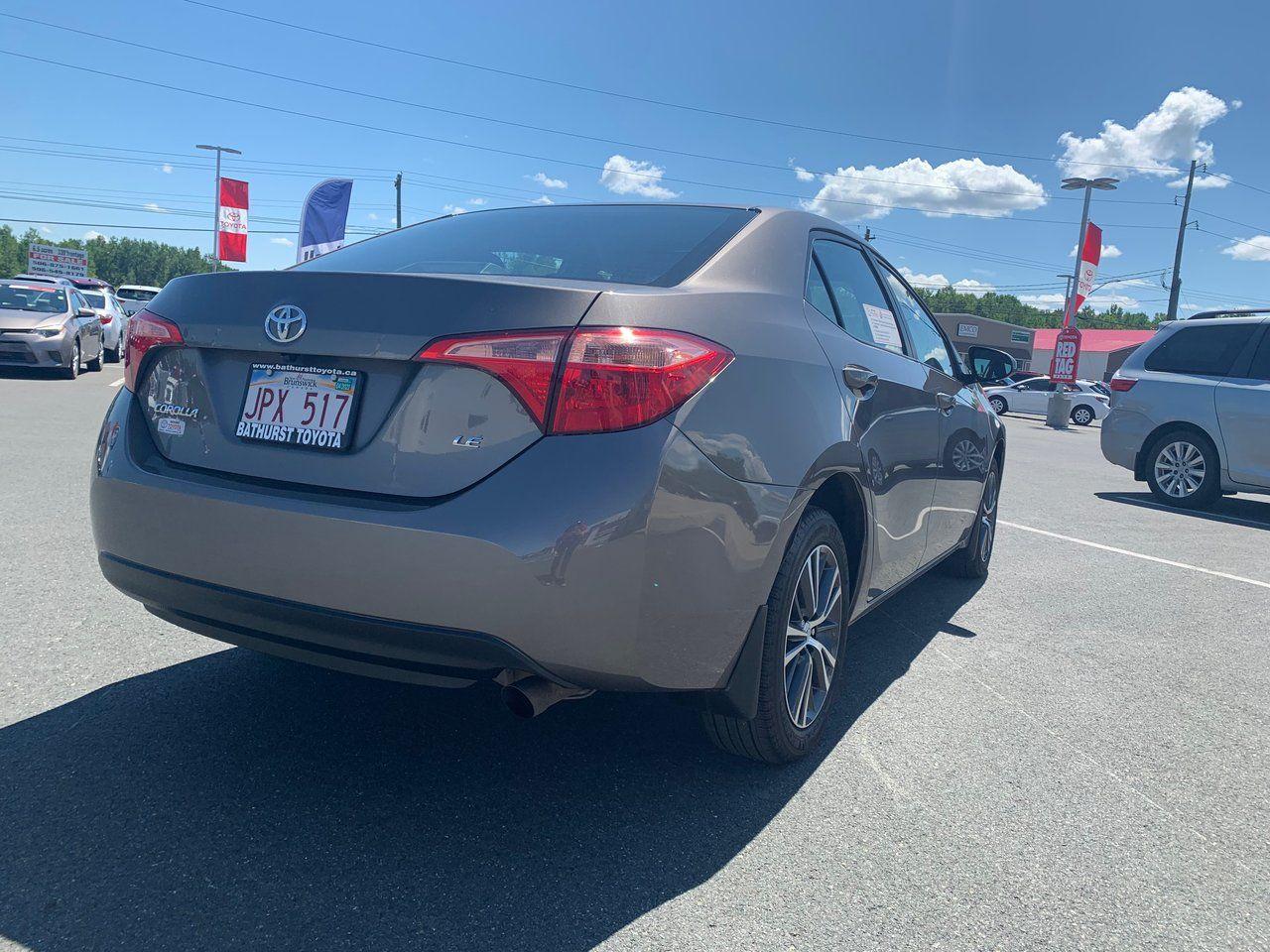 2018 Toyota Corolla LE-4