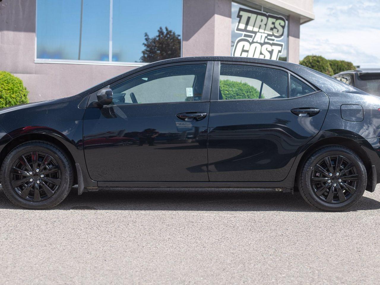 2018 Toyota Corolla LE-4