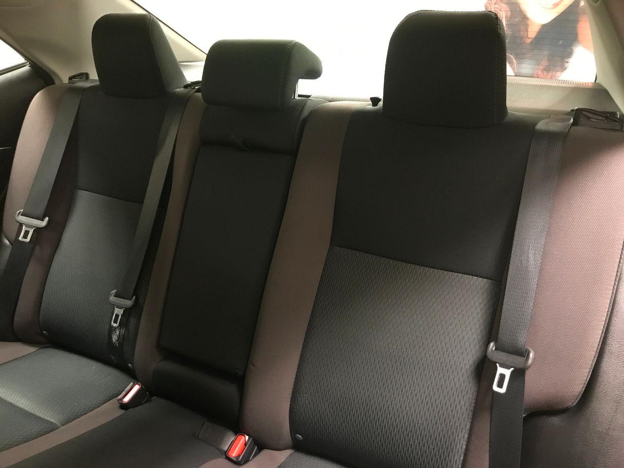 2018 Toyota Corolla LE-4
