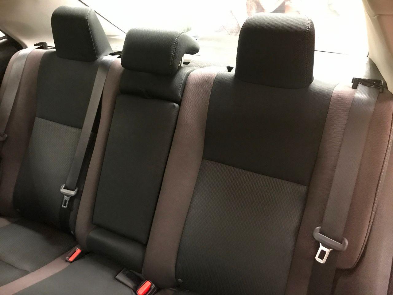 2018 Toyota Corolla LE-4