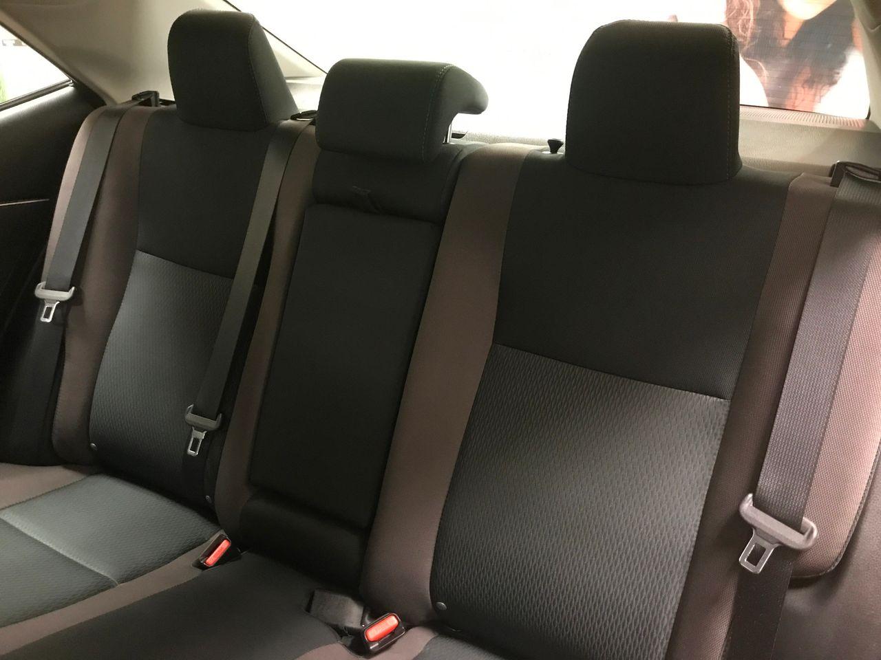 2018 Toyota Corolla LE-4