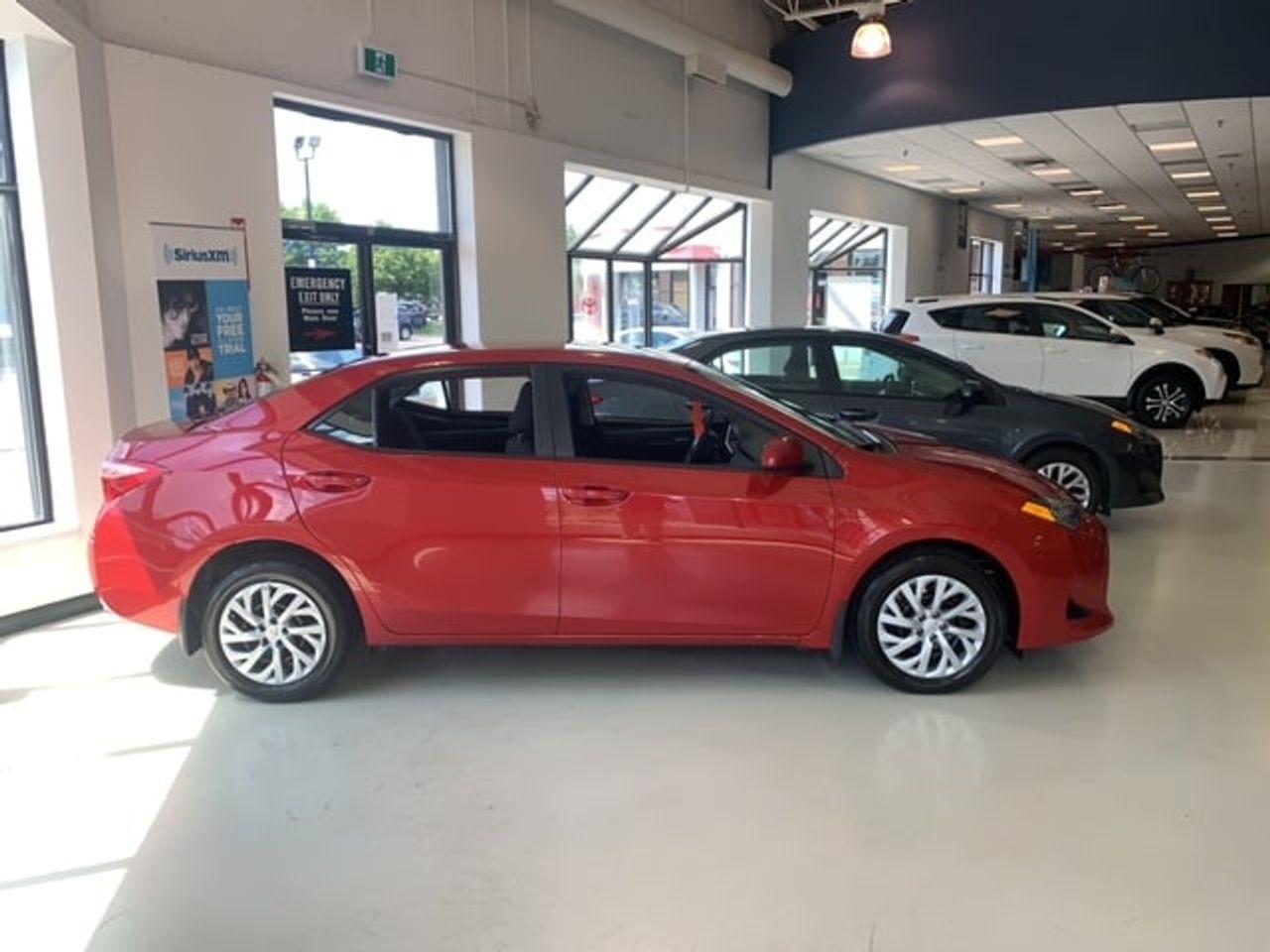 2018 Toyota Corolla LE-4