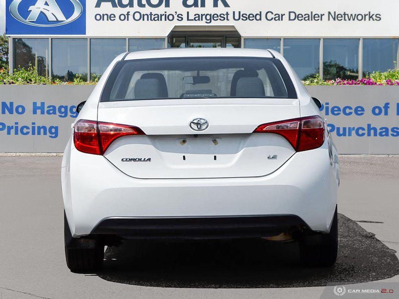 2018 Toyota Corolla LE-4