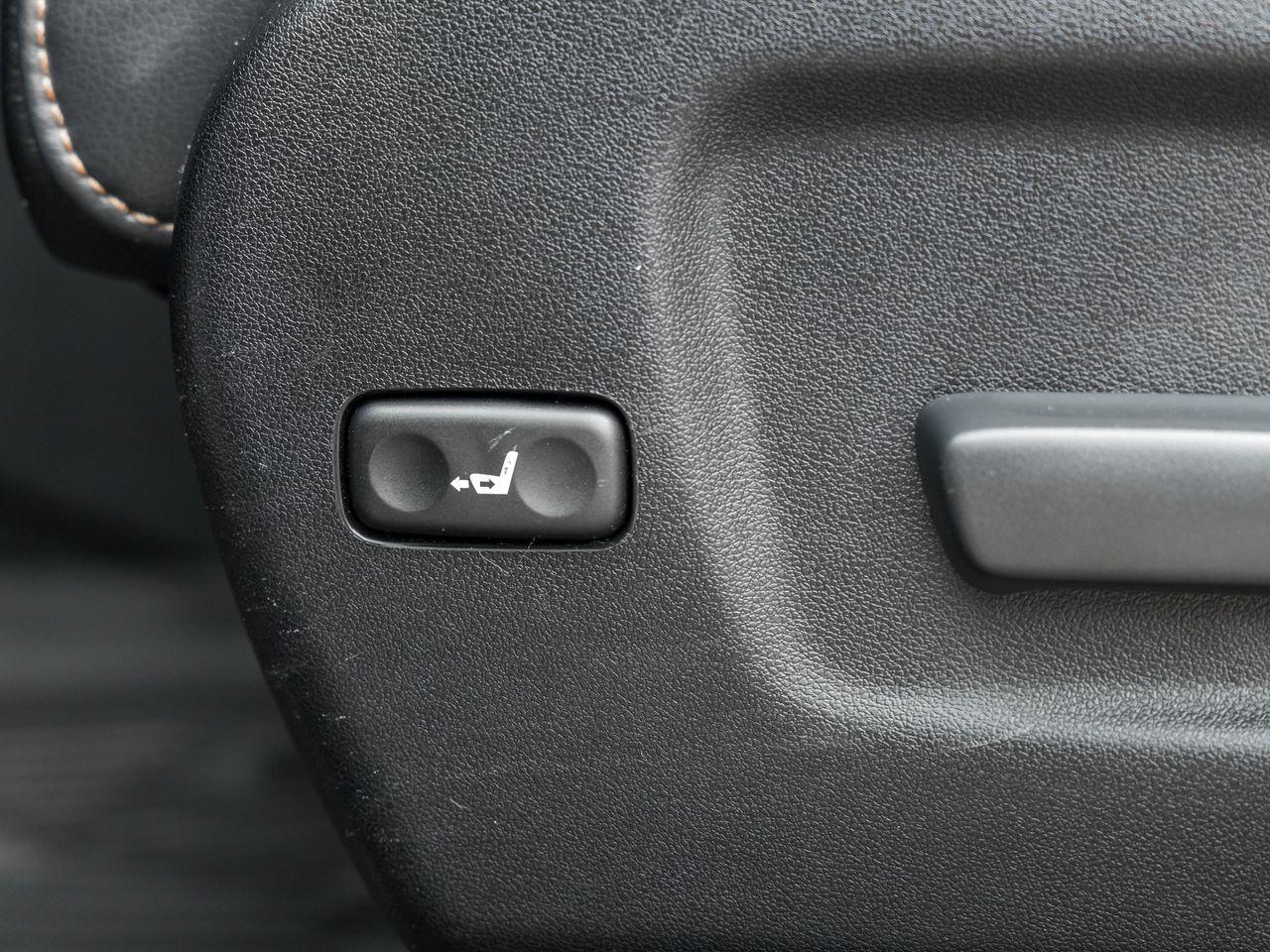2018 Toyota Highlander SE-4