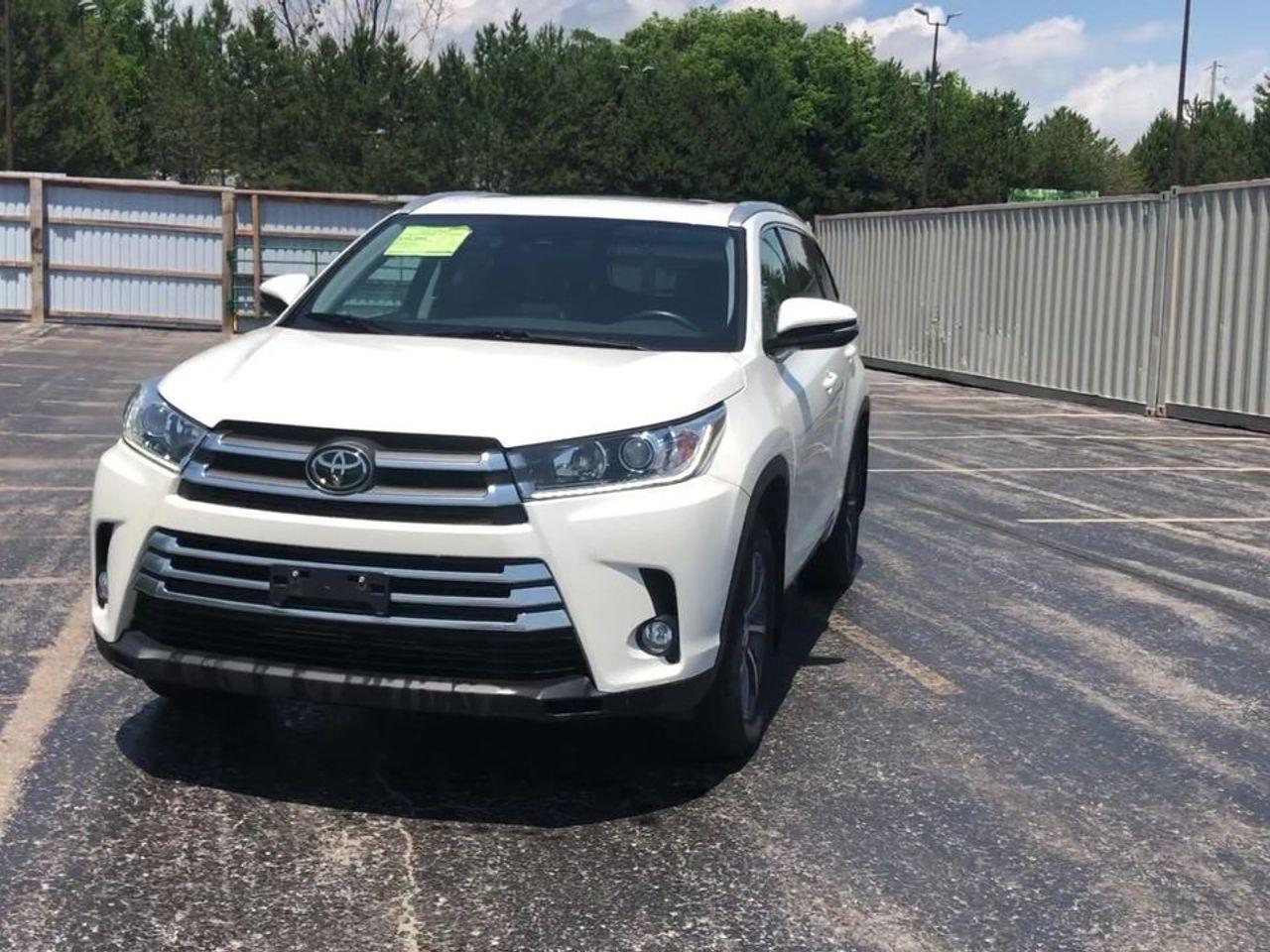 2018 Toyota Highlander SE-2