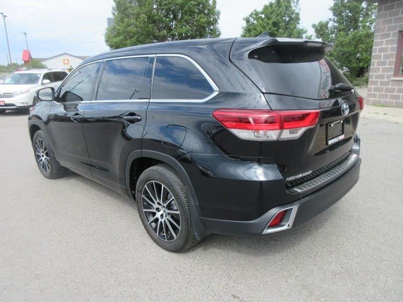 2018 Toyota Highlander XLE-2