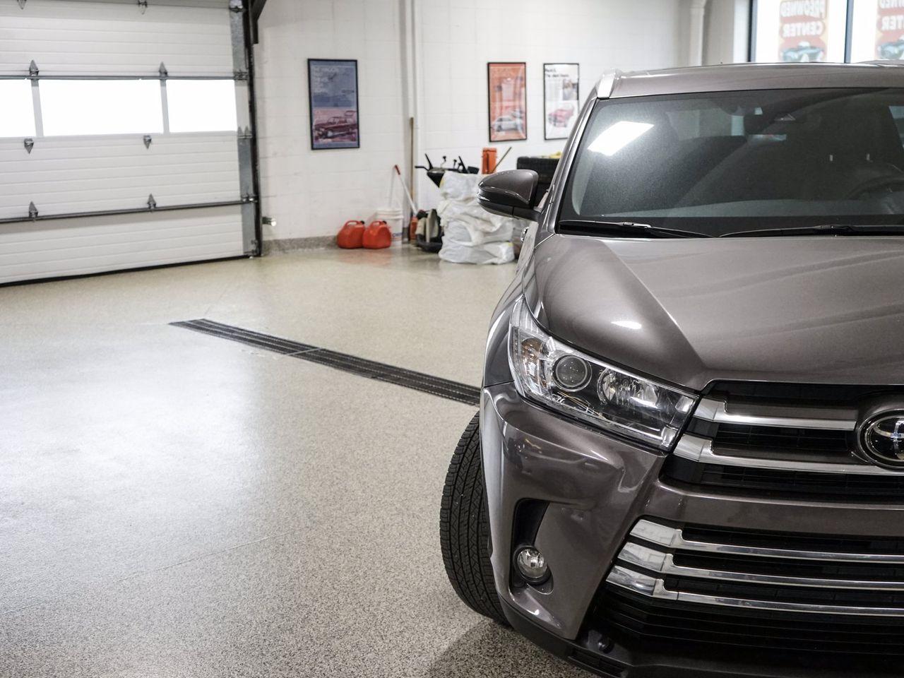2018 Toyota Highlander XLE-2