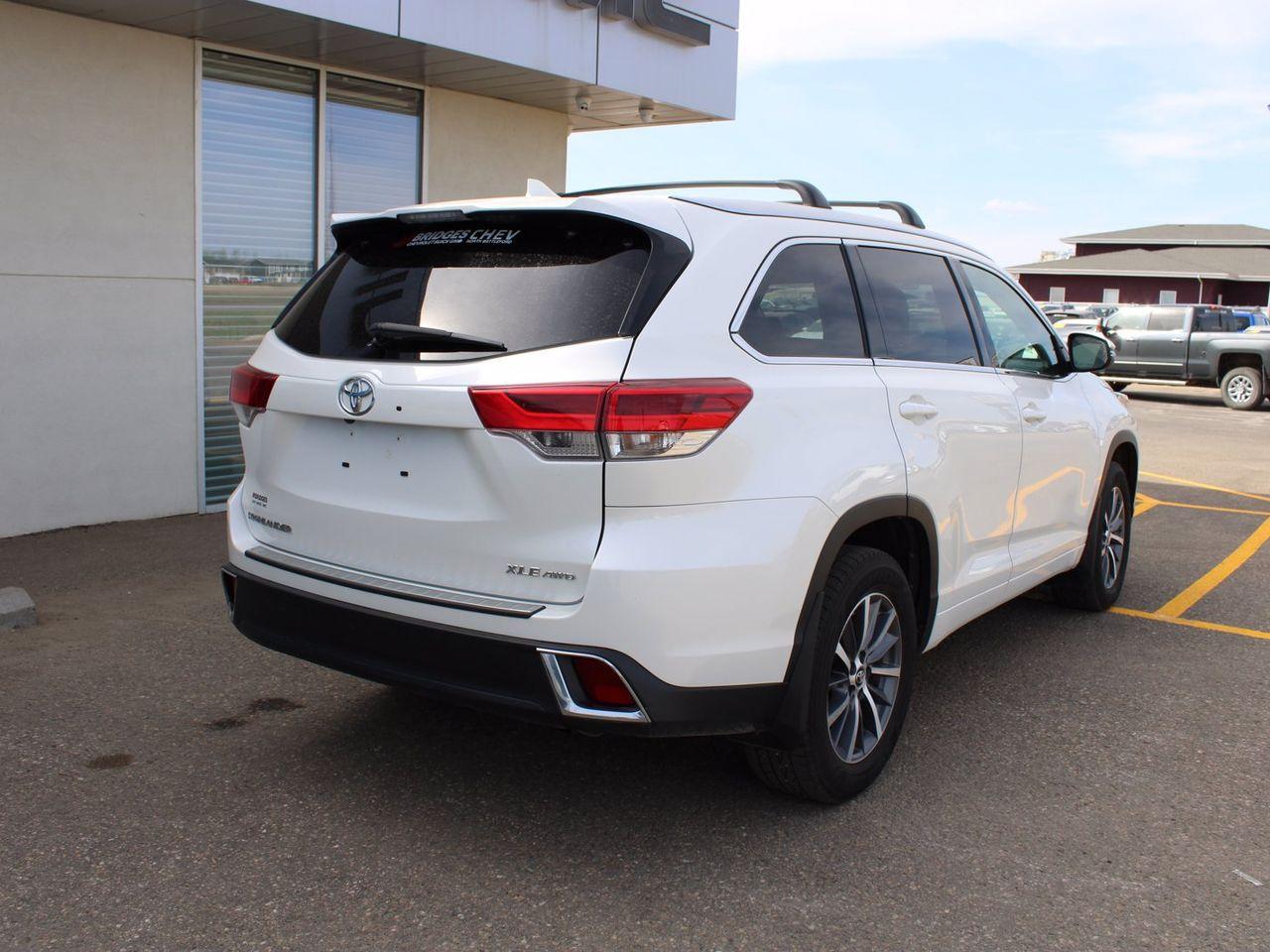 2018 Toyota Highlander XLE-2