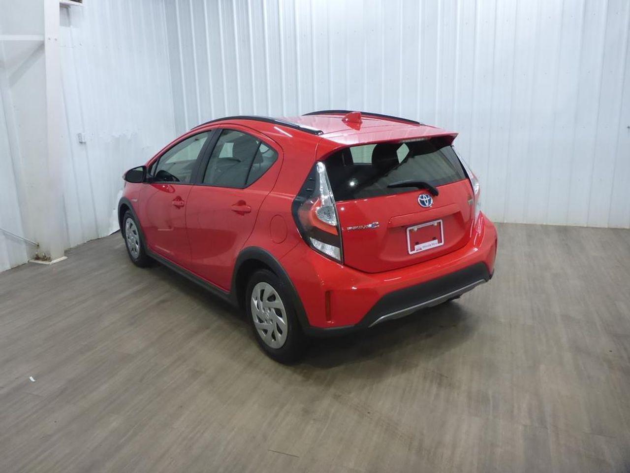 2018 Toyota Prius C ONE-4