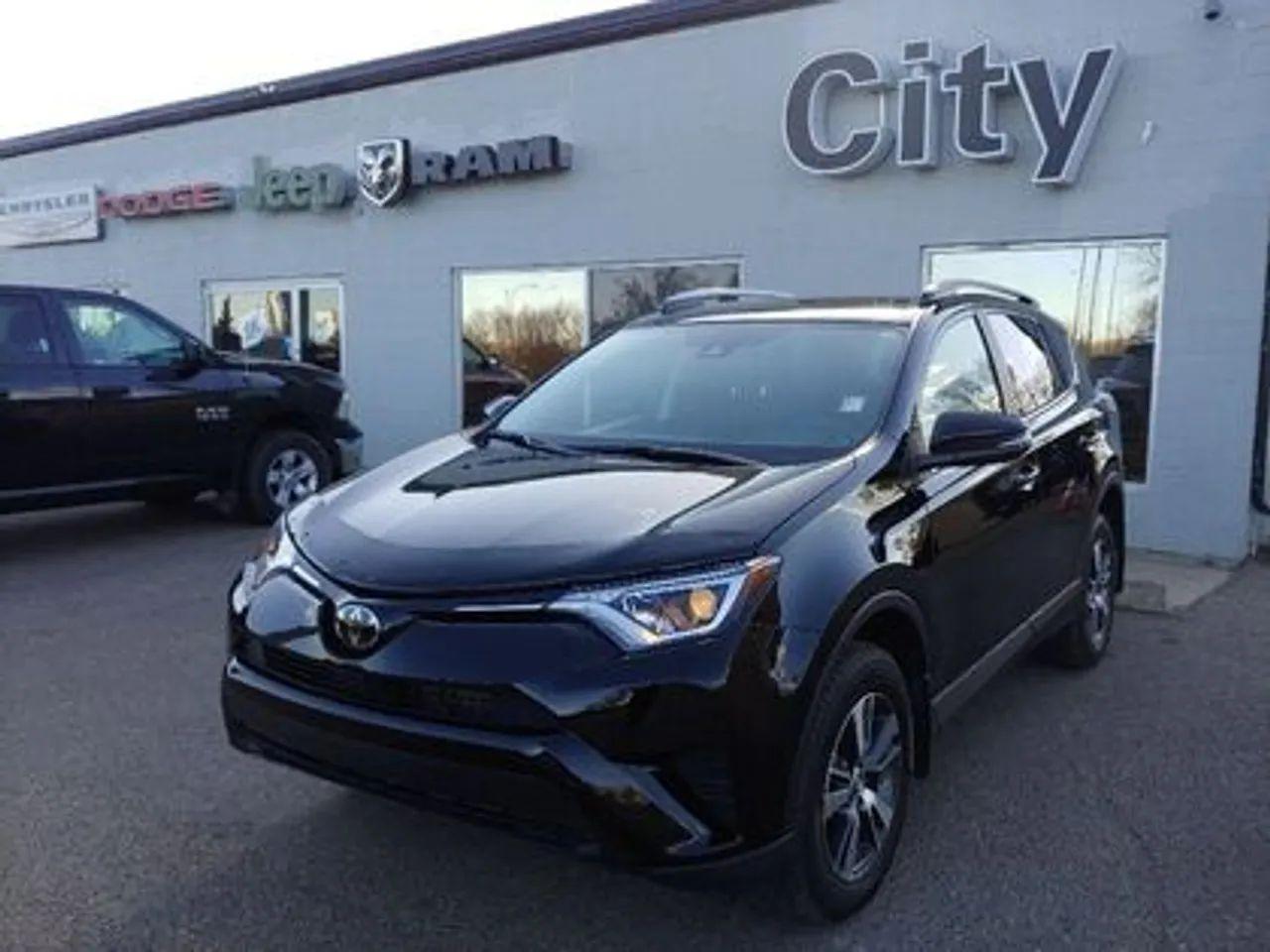 2018 Toyota RAV4 LE-2