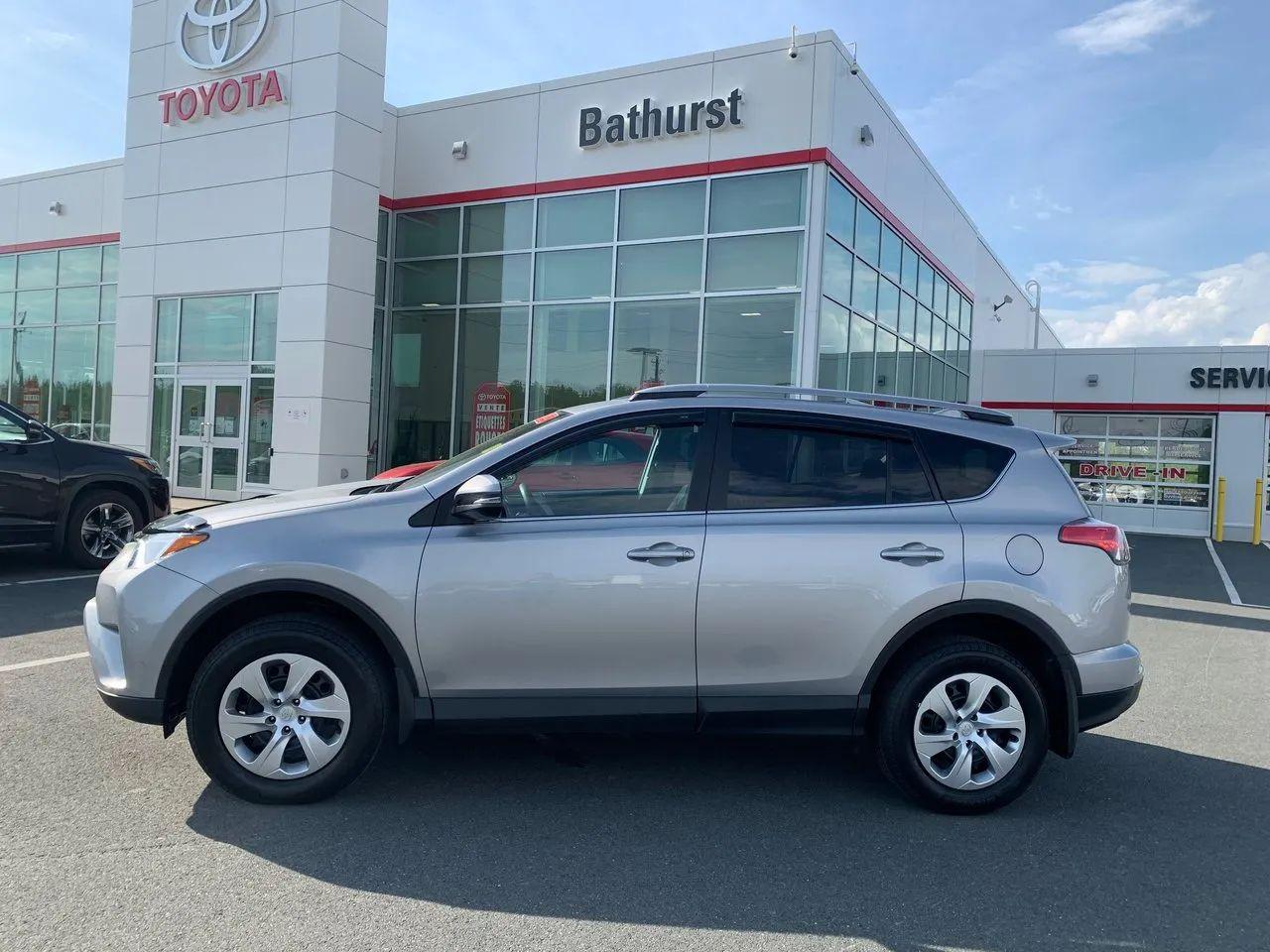 2018 Toyota RAV4 LE-2