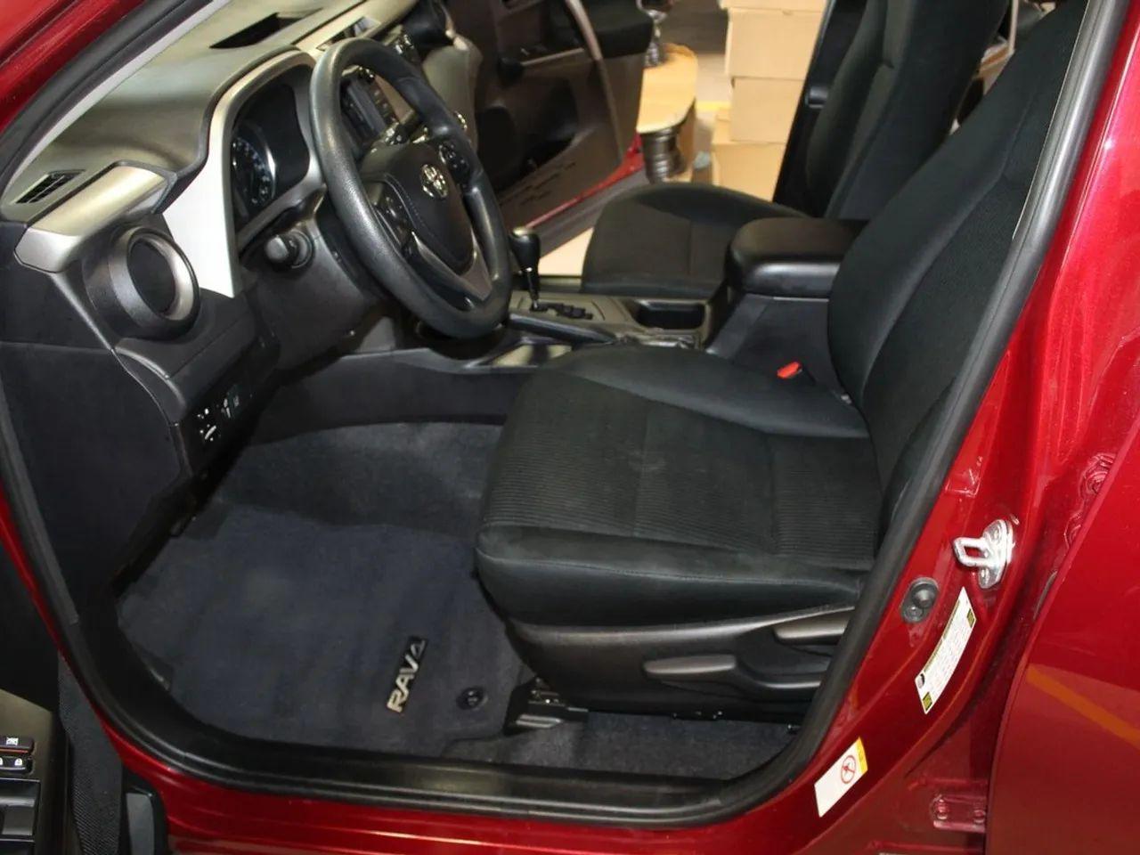 2018 Toyota RAV4 LE-3