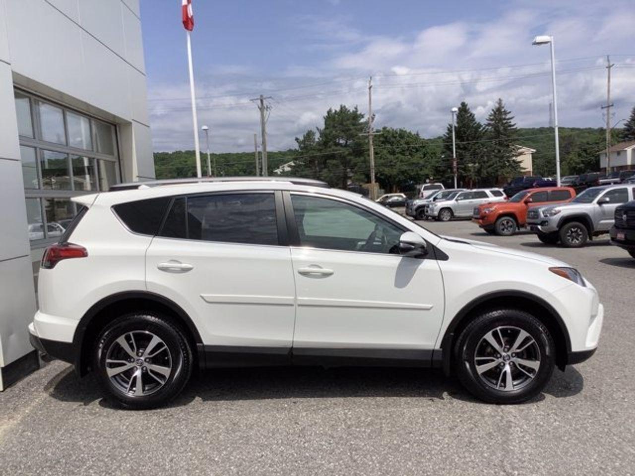 2018 Toyota RAV4 LE-4