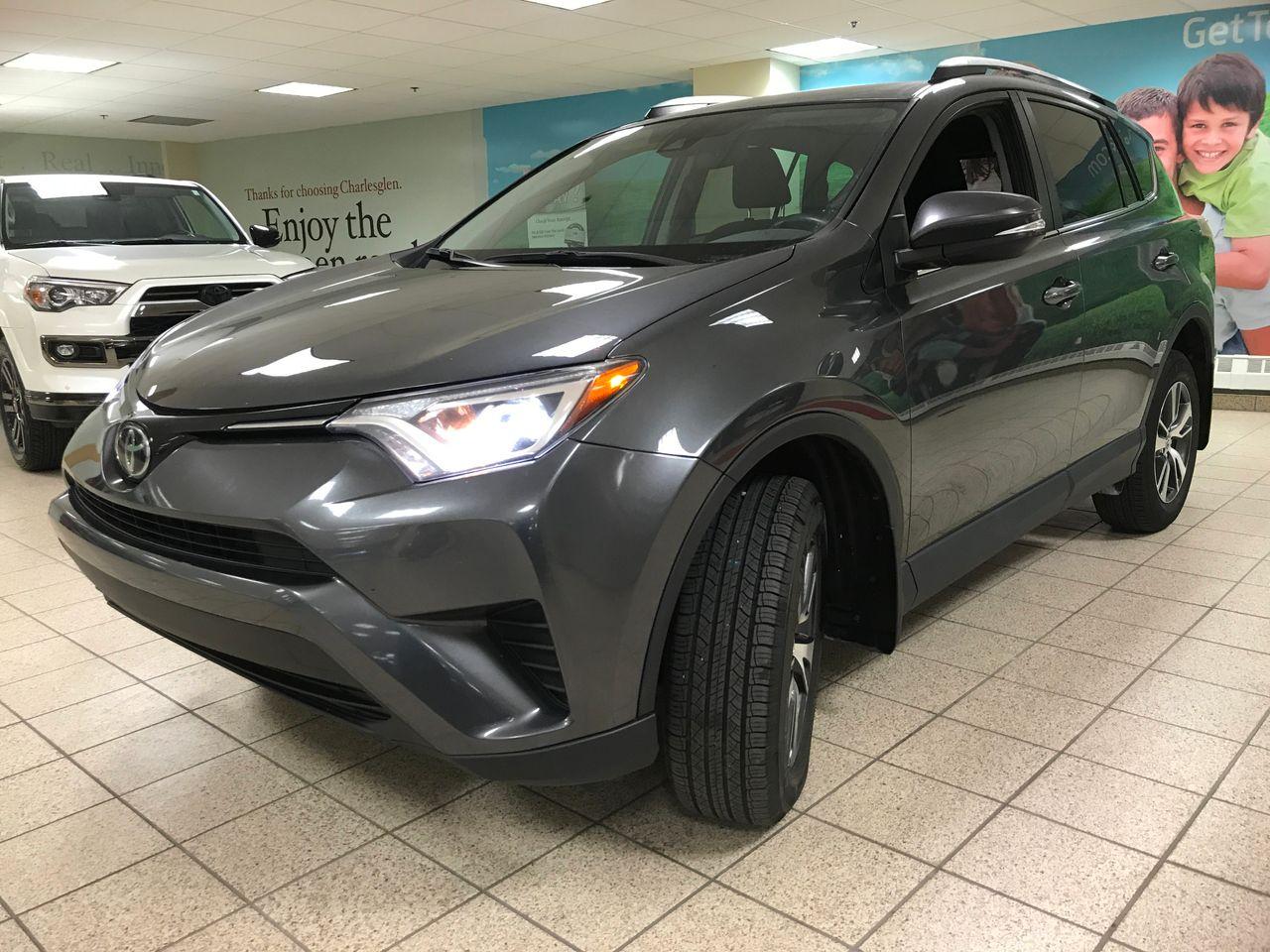 2018 Toyota RAV4 LE-1