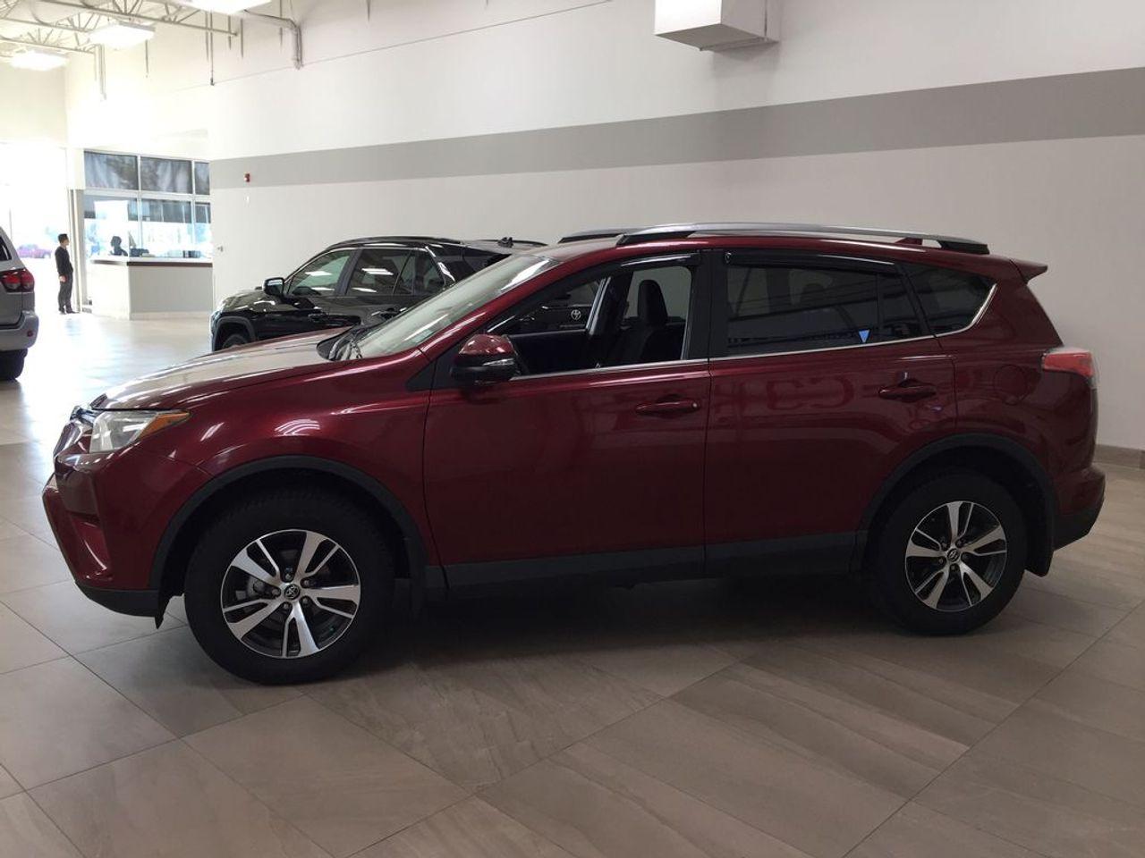 2018 Toyota RAV4 LE-3