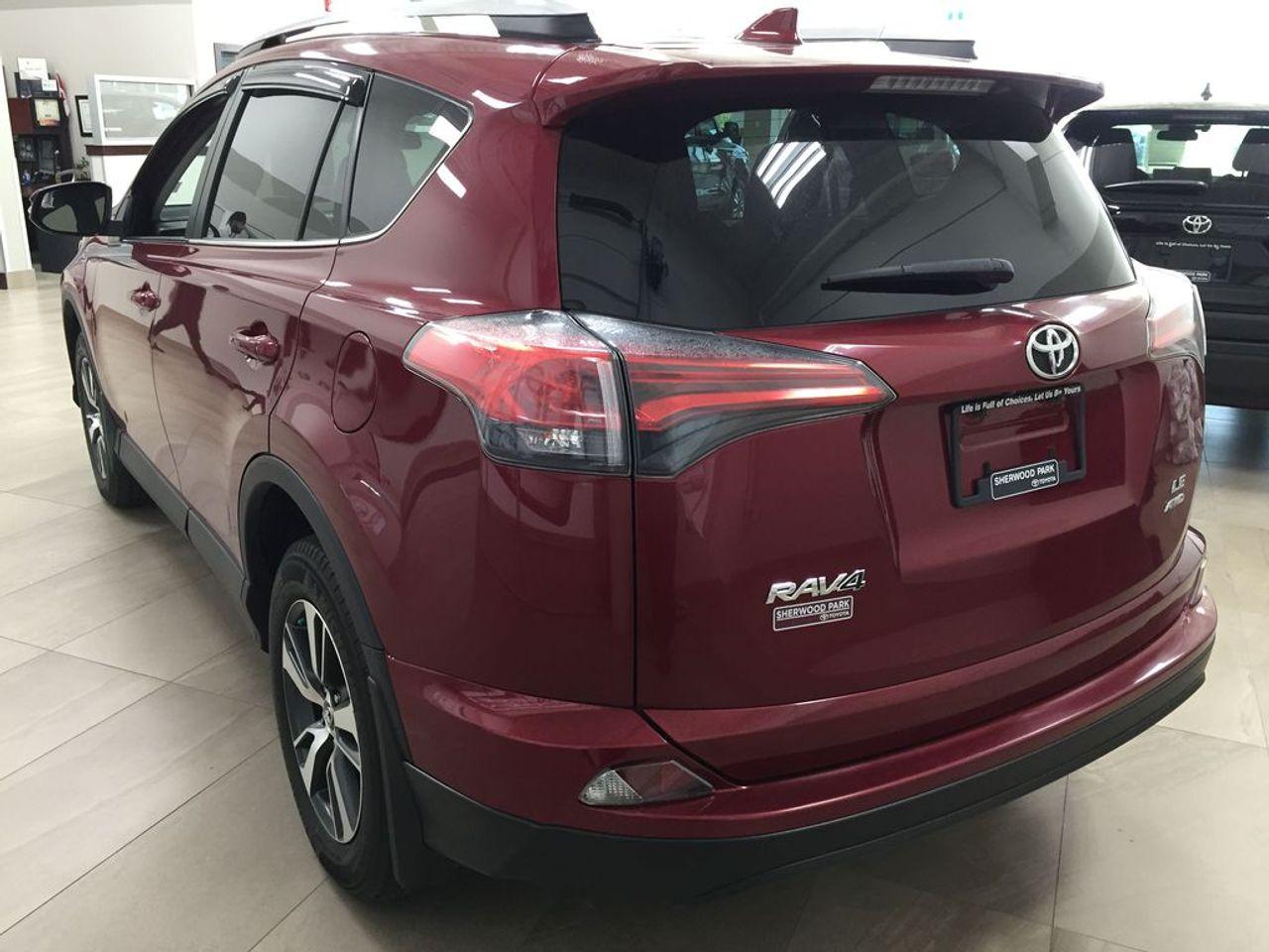 2018 Toyota RAV4 LE-4