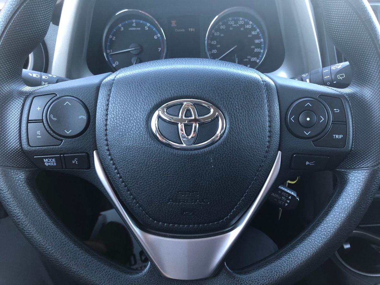 2018 Toyota RAV4 LE-4