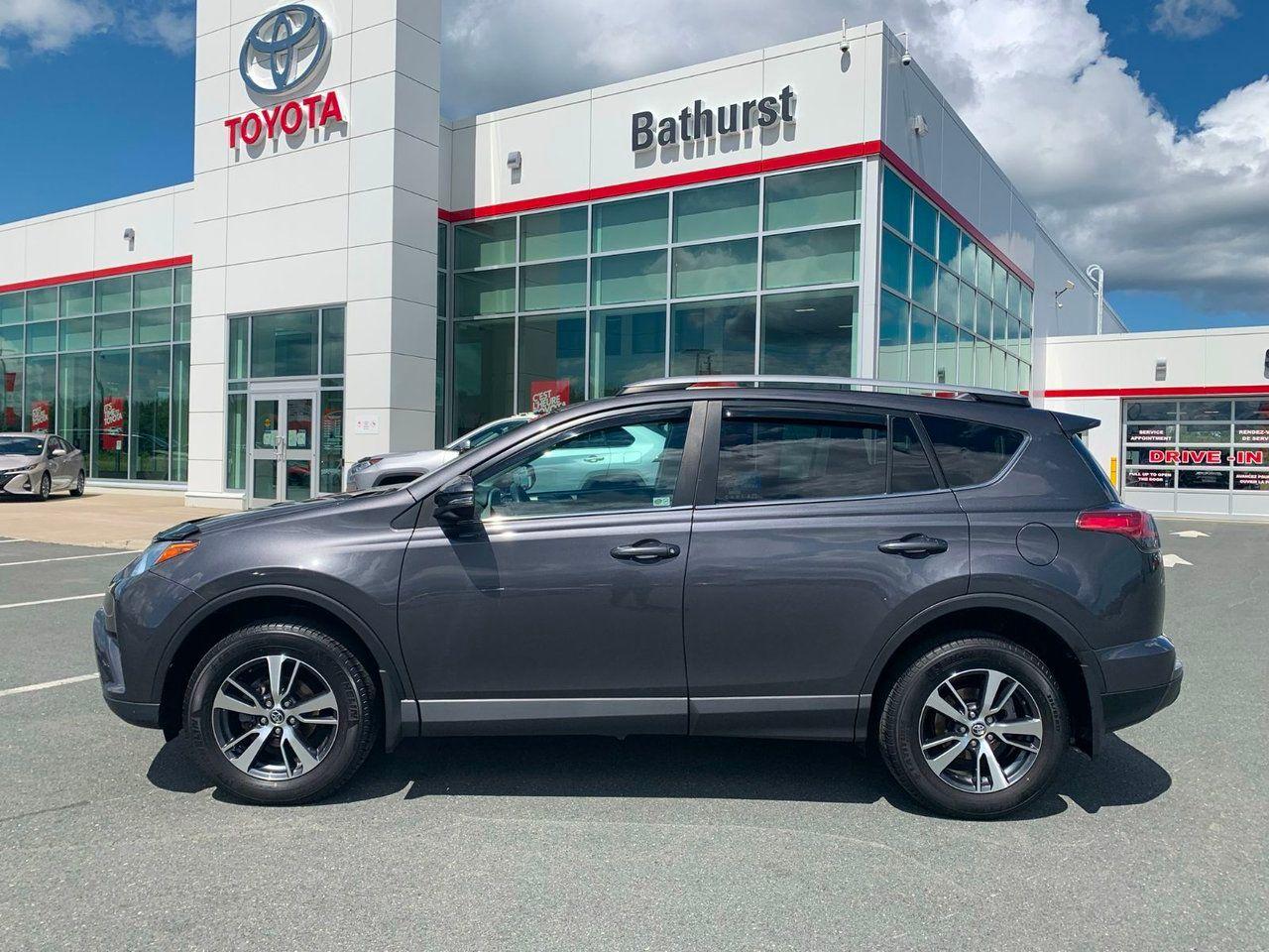 2018 Toyota RAV4 LE-2