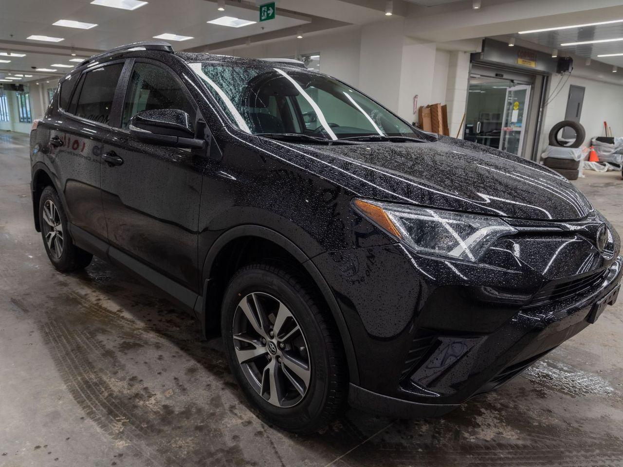 2018 Toyota RAV4 LE-2