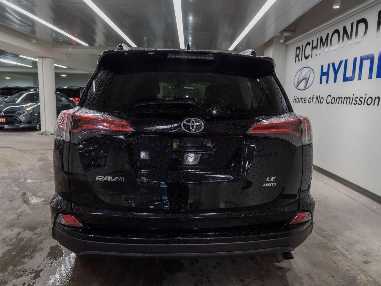 2018 Toyota RAV4 LE-3