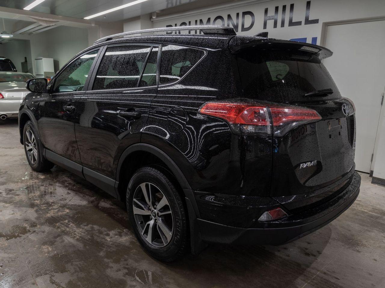 2018 Toyota RAV4 LE-4