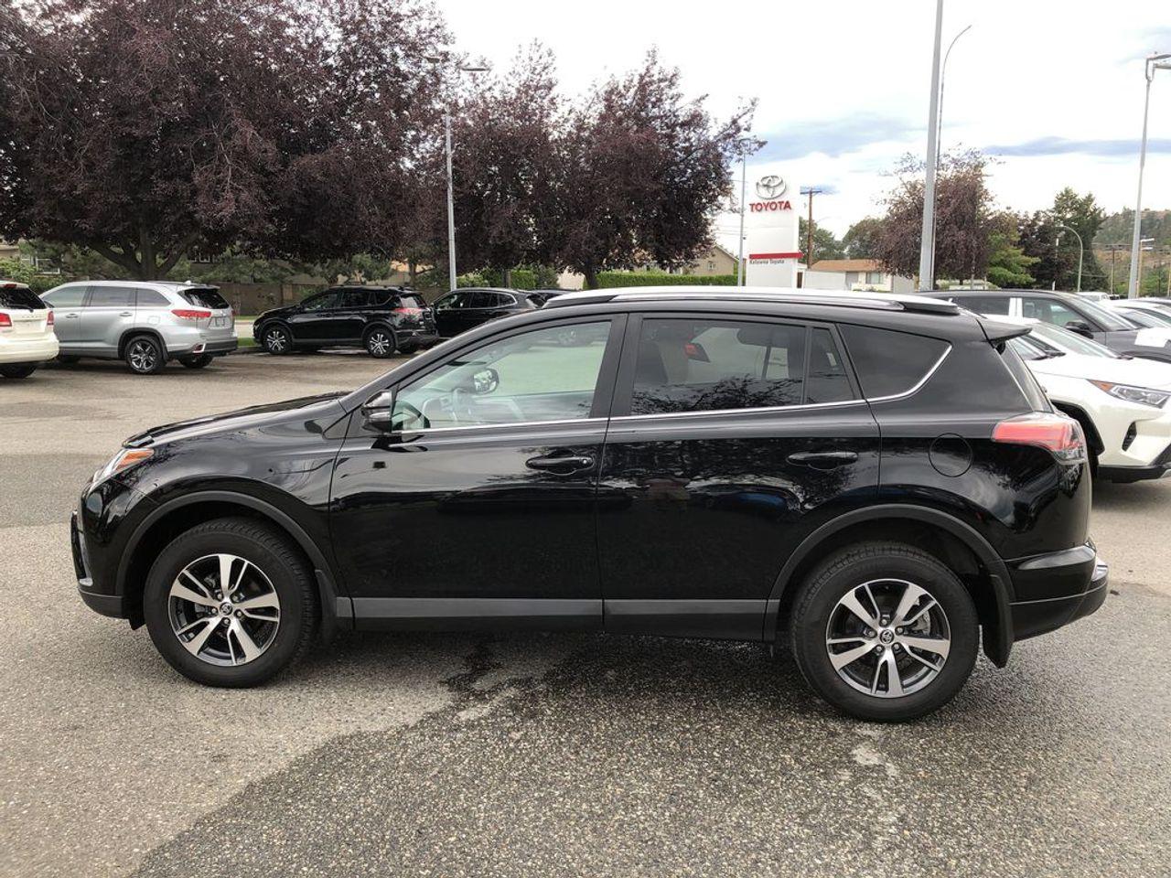 2018 Toyota RAV4 LE-2