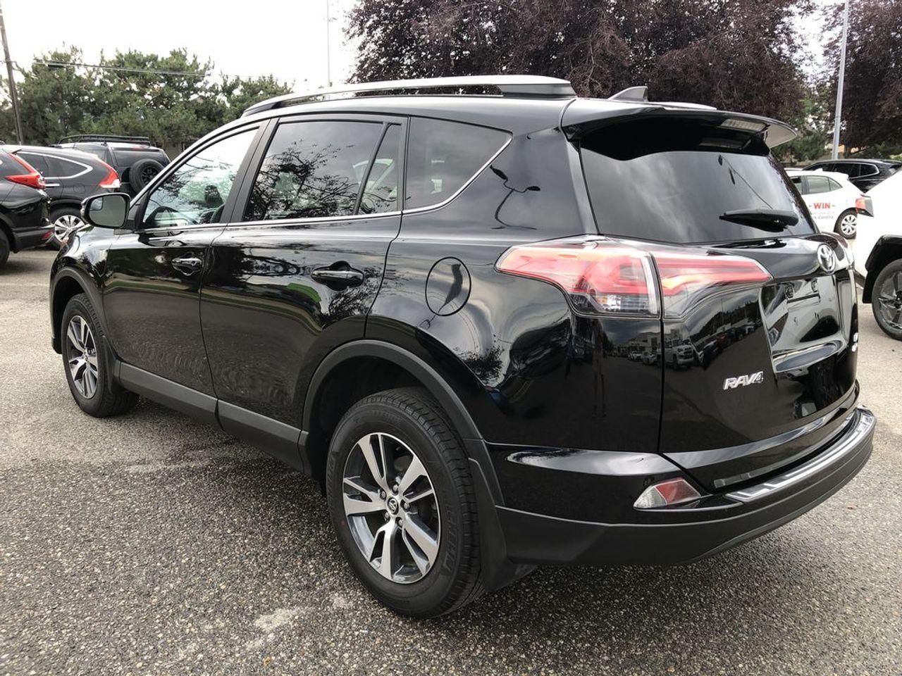 2018 Toyota RAV4 LE-3
