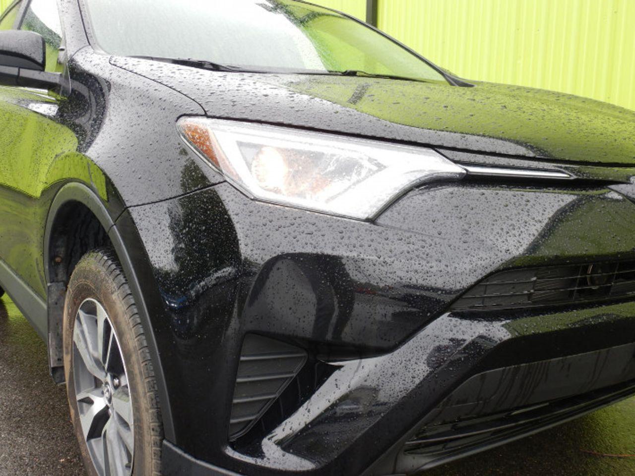 2018 Toyota RAV4 LE-2