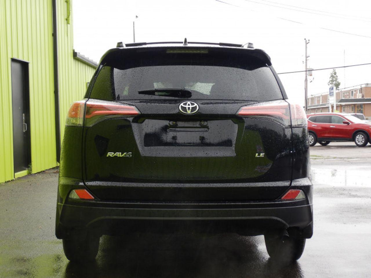 2018 Toyota RAV4 LE-4