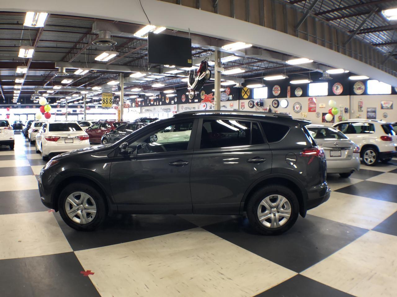 2018 Toyota RAV4 LE-3